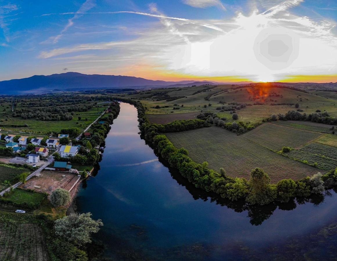 Apartments River Una 4 Bihać Екстериор снимка