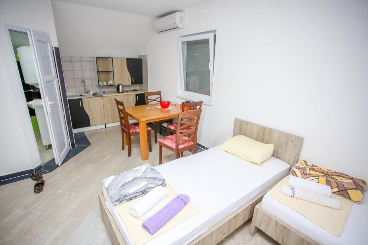 Apartments River Una 4 Bihać Екстериор снимка