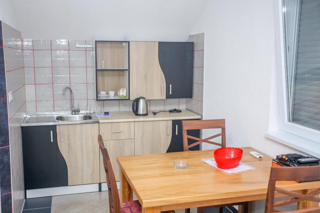 Apartments River Una 4 Bihać Екстериор снимка